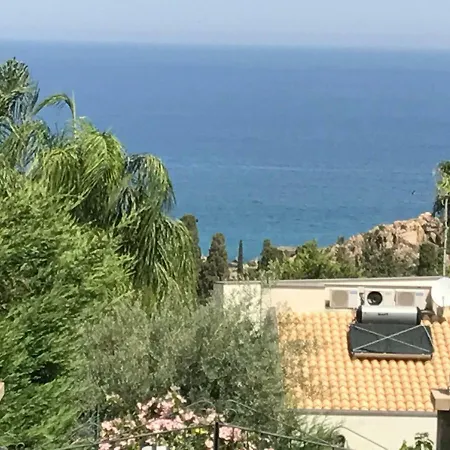 Holiday home Delle Begonie *